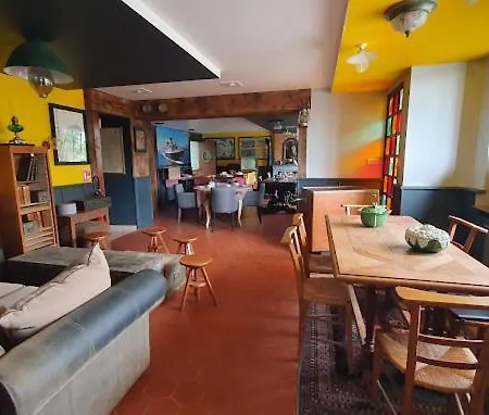 Au Petit Quinquin 2* Céaux