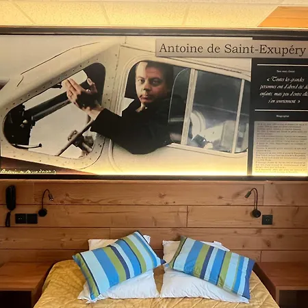 Hotel Au Petit Quinquin 2*